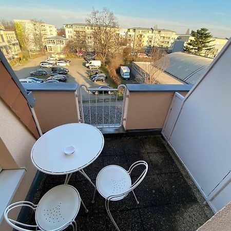 Schoene 2-Raumwohnung In Дрезден Экстерьер фото